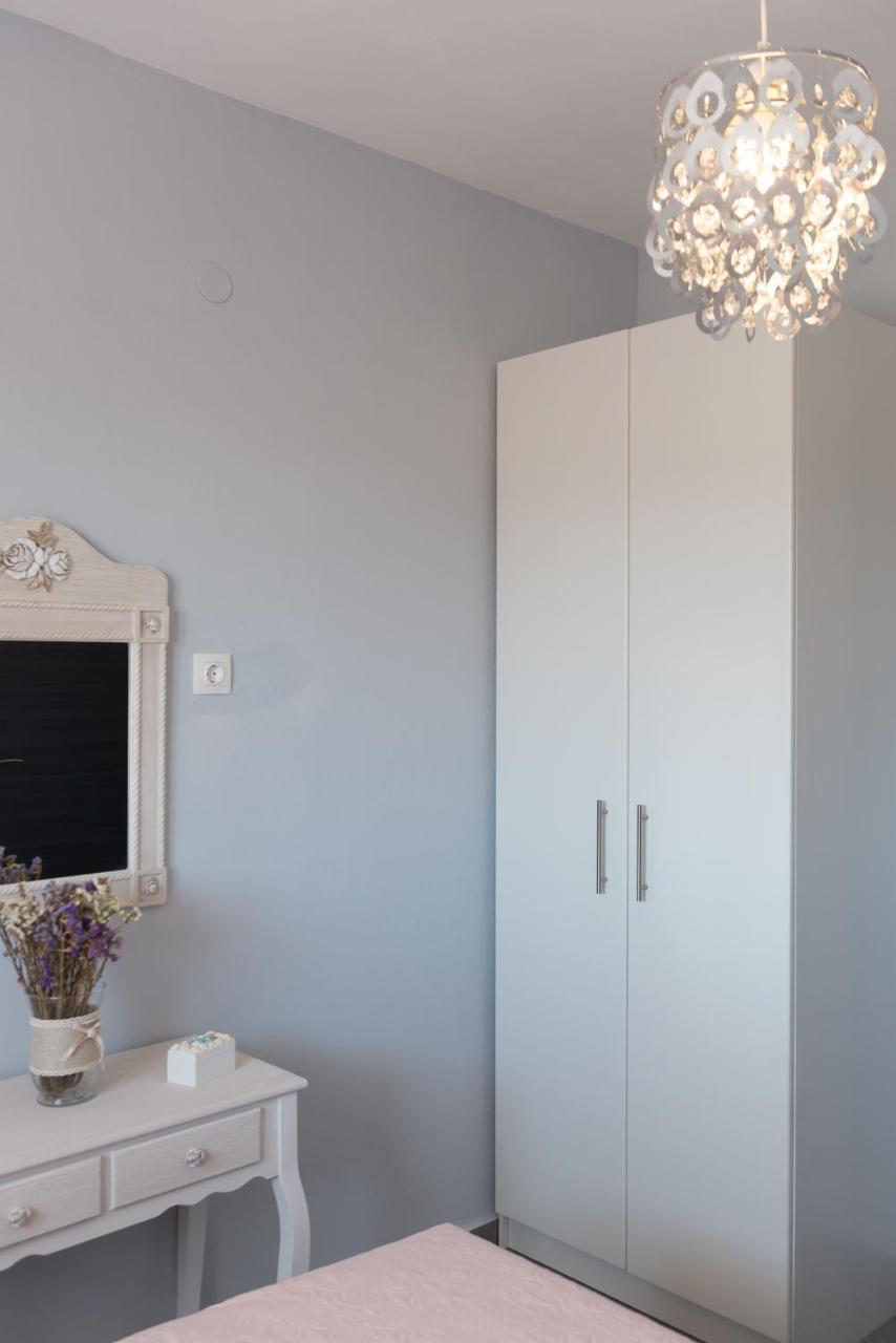 Kes Apartments Áyios Nikólaos Ngoại thất bức ảnh
